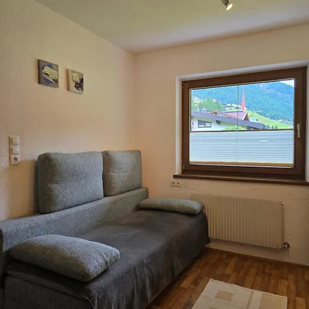 Tyrolis Apartament